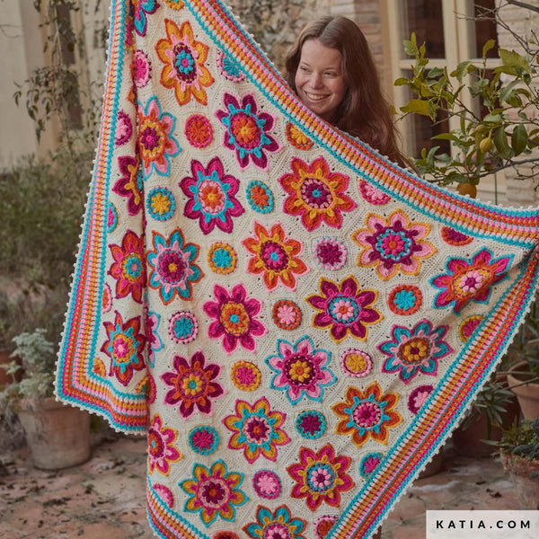 Katia Flowers Forever CAL Blanket Kit