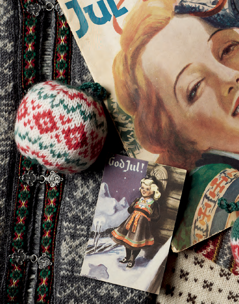 65 New Christmas Balls to Knit